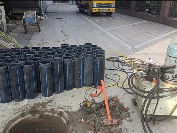 峡江PE置换管厂家 DN315置换管 非开挖管短管置换